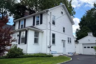 11 Van Dyke Pl, Summit, NJ 07901 - Photo 3