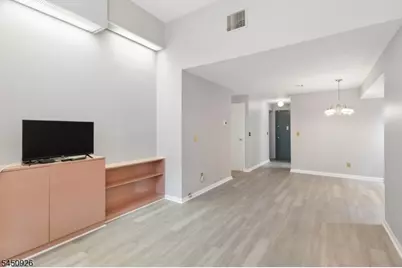 54 W Cherry St #112, Rahway, NJ 07065 - Photo 5