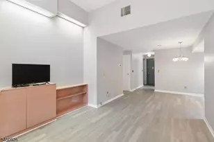 54 W Cherry St, Rahway, NJ 07065 - Photo 5