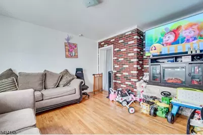31 Bank St, Elizabeth, NJ 07201 - Photo 15