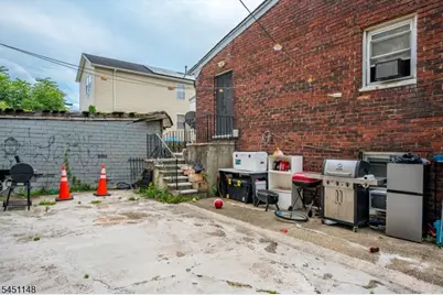 31 Bank St, Elizabeth, NJ 07201 - Photo 5