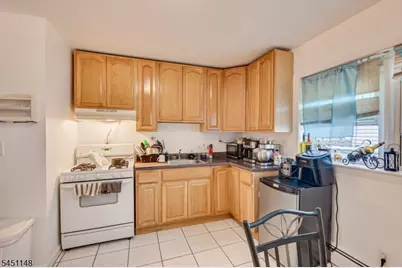 31 Bank St, Elizabeth, NJ 07201 - Photo 11
