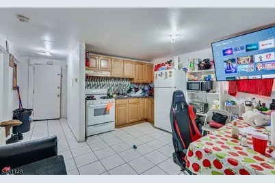 31 Bank St, Elizabeth, NJ 07201 - Photo 23