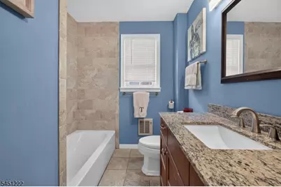 870 Crescent Dr, Rahway, NJ 07065 - Photo 21
