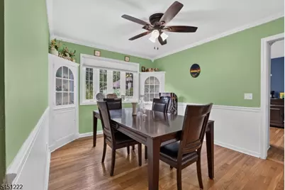 870 Crescent Dr, Rahway, NJ 07065 - Photo 11
