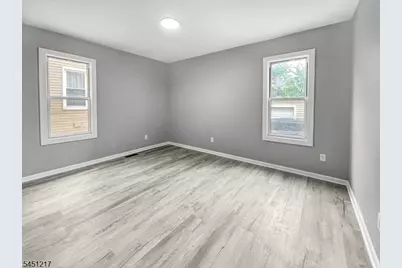 7-9 Patten Pl, Newark, NJ 07112 - Photo 13