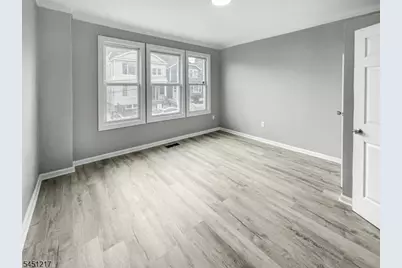 7-9 Patten Pl, Newark, NJ 07112 - Photo 9