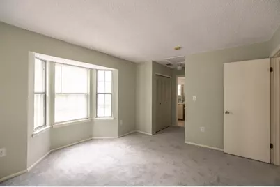 361 Hadleigh Ln, North Brunswick Township, NJ 08902 - Photo 19