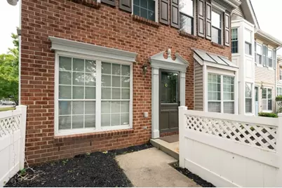 361 Hadleigh Ln, North Brunswick Township, NJ 08902 - Photo 3