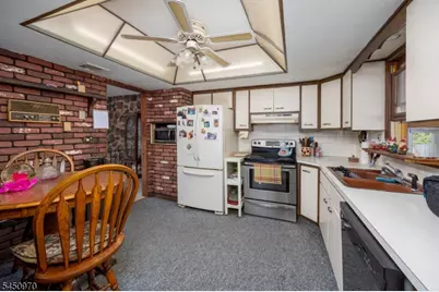3 Sawmill Rd, Vernon Twp., NJ 07460 - Photo 7