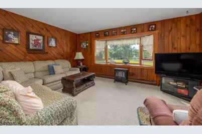 3 Sawmill Rd, Vernon Twp., NJ 07460 - Photo 5