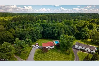 3 Sawmill Rd, Vernon Twp., NJ 07460 - Photo 21