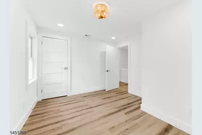 21 Morris Rd, Clifton, NJ 07012 - Photo 21