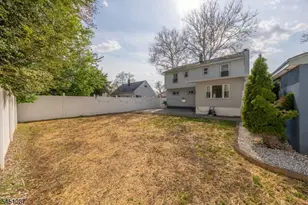 243 N 12th St, Kenilworth, NJ 07033 - Photo 21