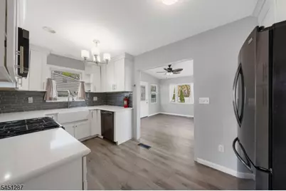 243 N 12th St, Kenilworth, NJ 07033 - Photo 9