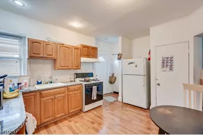 400 Maple Ave, Elizabeth, NJ 07202 - Photo 15