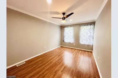 111 Almond Dr #111, Franklin Township, NJ 08873 - Photo 17