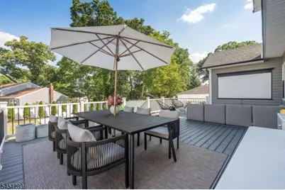 311 Martin Rd, Union Township, NJ 07083 - Photo 43