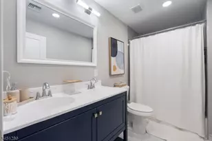 311 Martin Rd, Union Township, NJ 07083 - Photo 23