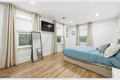 570 11th Ave, Paterson, NJ 07514 - Photo 17