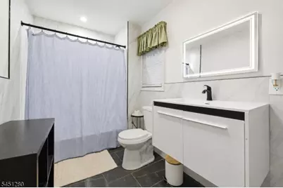 570 11th Ave, Paterson, NJ 07514 - Photo 23