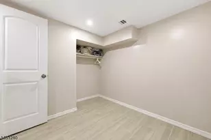 570 11th Ave, Paterson, NJ 07514 - Photo 31