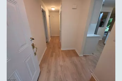 87 Junco Ct, Readington, NJ 08887 - Photo 3