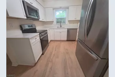 87 Junco Ct, Readington, NJ 08887 - Photo 5