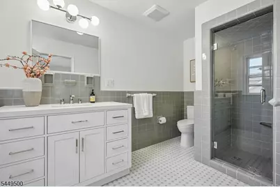 50 Stoneridge Road, New Providence, NJ 07901 - Photo 17