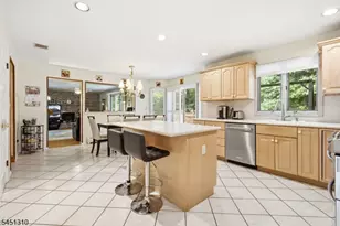 37 Continental Rd, Parsippany, NJ 07950 - Photo 7