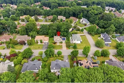 37 Continental Rd, Parsippany, NJ 07950 - Photo 29