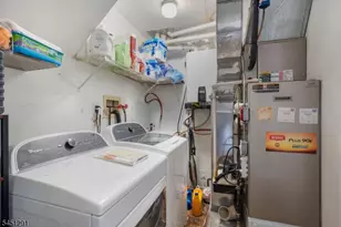 35 Byrnes Ln E, Sayreville Boro, NJ 08872 - Photo 19