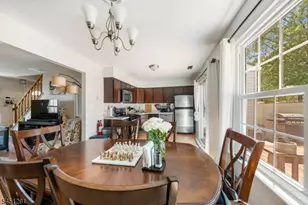 35 Byrnes Ln E, Sayreville Boro, NJ 08872 - Photo 7
