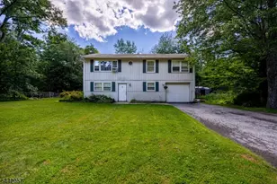 103 Alturas Rd, Vernon, NJ 07422 - Photo 1