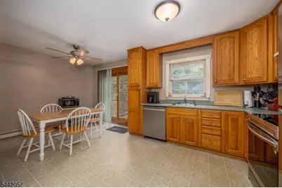 103 Alturas Rd, Vernon, NJ 07422 - Photo 5