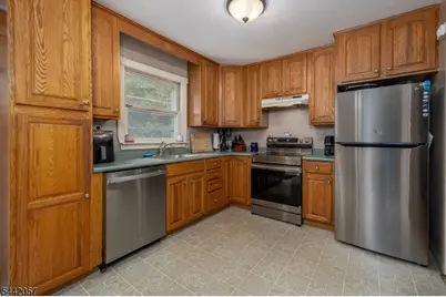 103 Alturas Rd, Vernon, NJ 07422 - Photo 7