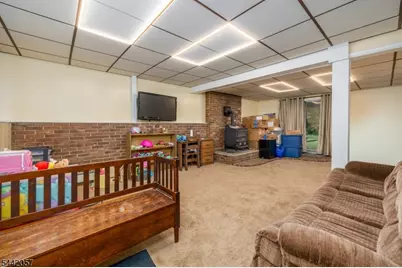 103 Alturas Rd, Vernon, NJ 07422 - Photo 13