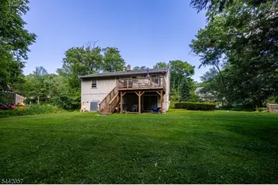 103 Alturas Rd, Vernon, NJ 07422 - Photo 17