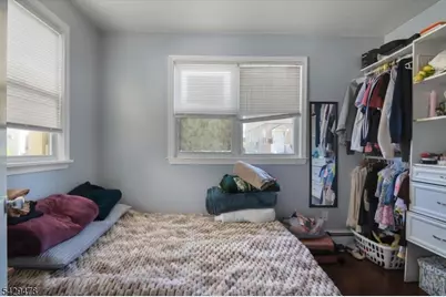 22 Tuttle St, Wallington, NJ 07057 - Photo 13