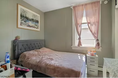 22 Tuttle St, Wallington, NJ 07057 - Photo 25