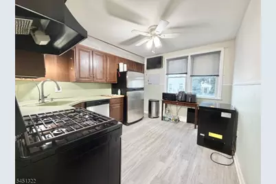 124 W 45th St, Bayonne, NJ 07002 - Photo 11