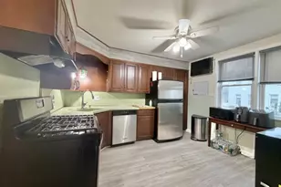 124 W 45th St, Bayonne, NJ 07002 - Photo 9