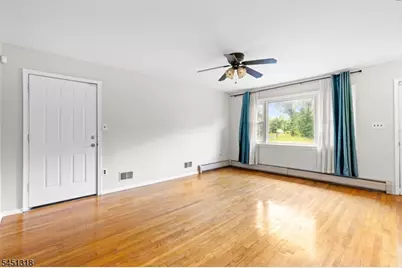 1497 Burnet Ave, Union Township, NJ 07083 - Photo 5