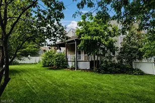 26 Benjamin Dr, Springfield, NJ 07081 - Photo 23