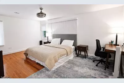 26 Benjamin Dr, Springfield, NJ 07081 - Photo 27
