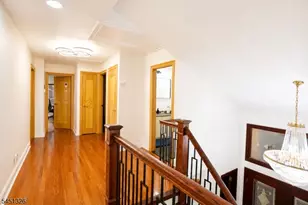 26 Benjamin Dr, Springfield, NJ 07081 - Photo 11