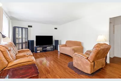 508 Irvington Avenue, Maplewood, NJ 07040 - Photo 5
