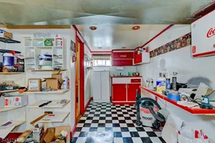 275 Greylock Pkwy, Belleville, NJ 07109 - Photo 37