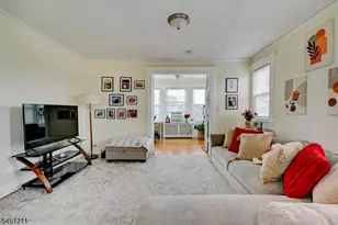 275 Greylock Pkwy, Belleville, NJ 07109 - Photo 15