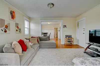 275 Greylock Pkwy #3, Belleville, NJ 07109 - Photo 17